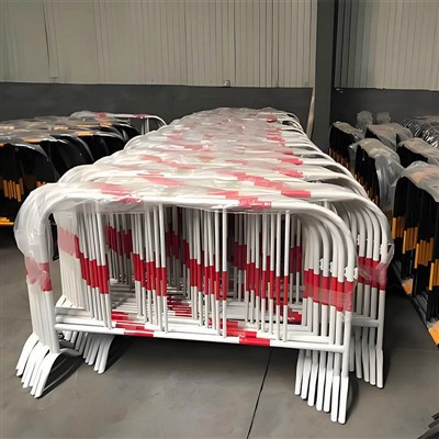 Ağır Hizmet Kalabalık Kontrol Bariyerleri